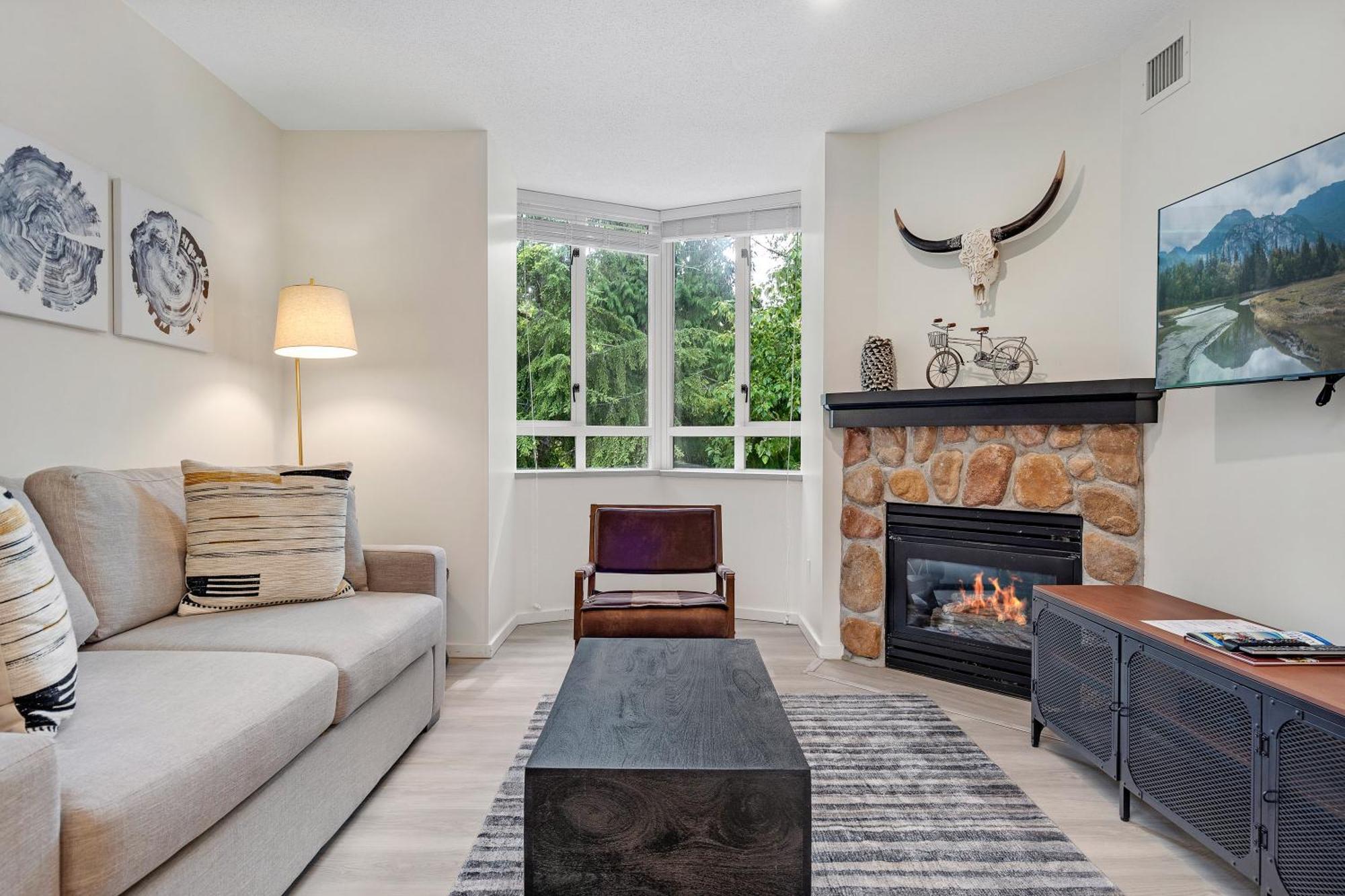 Cascade Lodge Whistler Ngoại thất bức ảnh